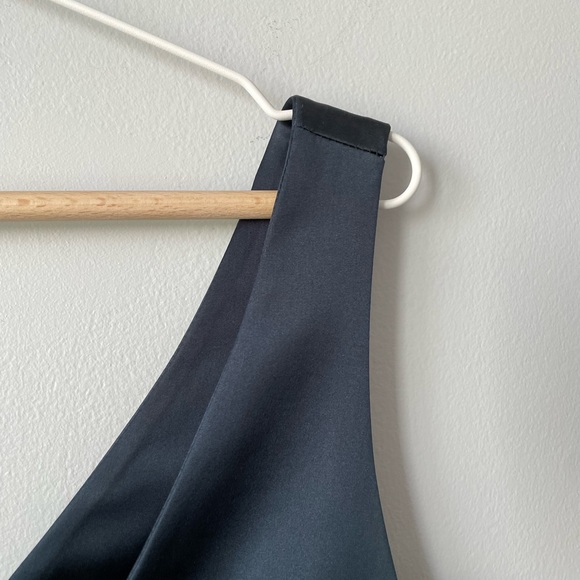 Giorgio Armani 100% Silk Formal Dress Size 14/16 *SERIOUS INQUIRIES ONLY* - Picture 4 of 13